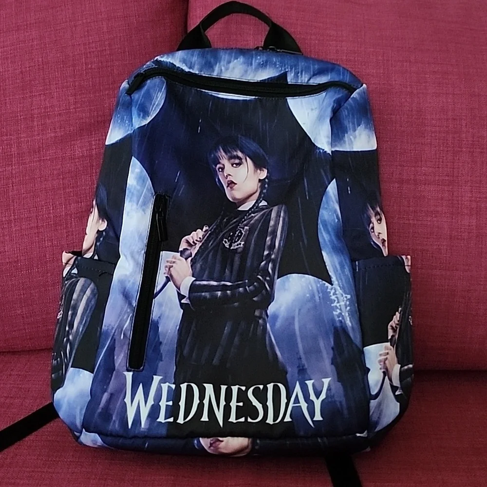 Wednesday Back pack - Picture 1 of 2